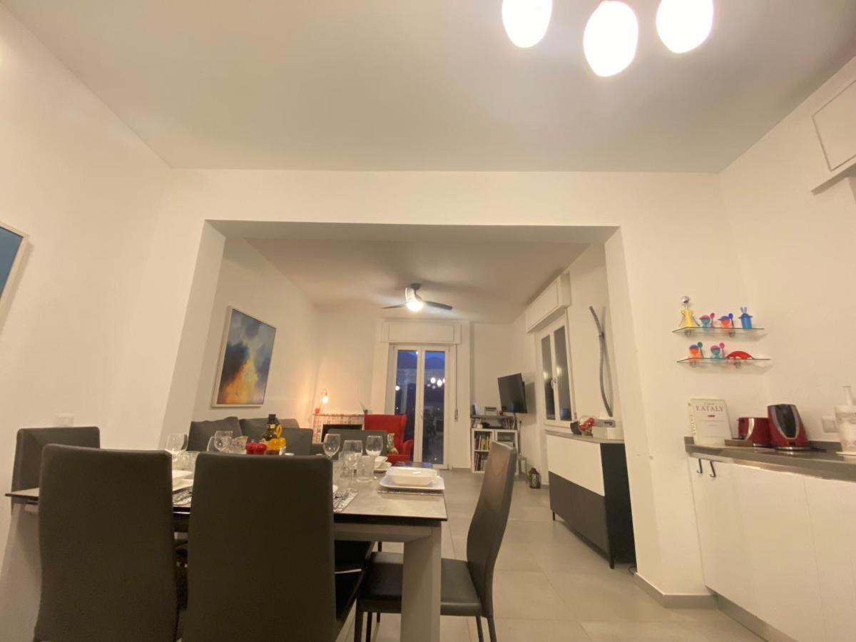 코모 Cozy Modern Apt W Free Parking Bbq & Fully Equipped 빌라 외부 사진